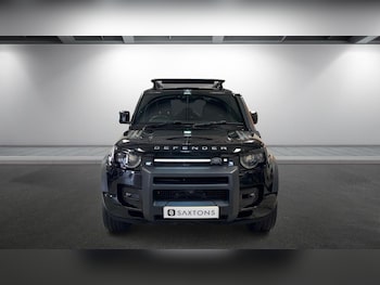 Used Land Rover Defender 110 2023 for sale - 75693875: Photo