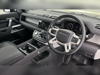 Used Land Rover Defender 110 2023 for sale - 75693874: Photo