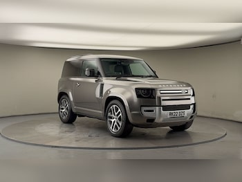 Used Land Rover Defender 90 2022 for sale - 78632792: Photo