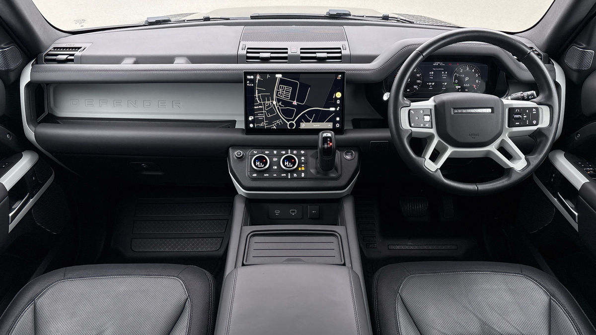 Used Land Rover Defender 110 2023 for sale - 77342456: Photo 12