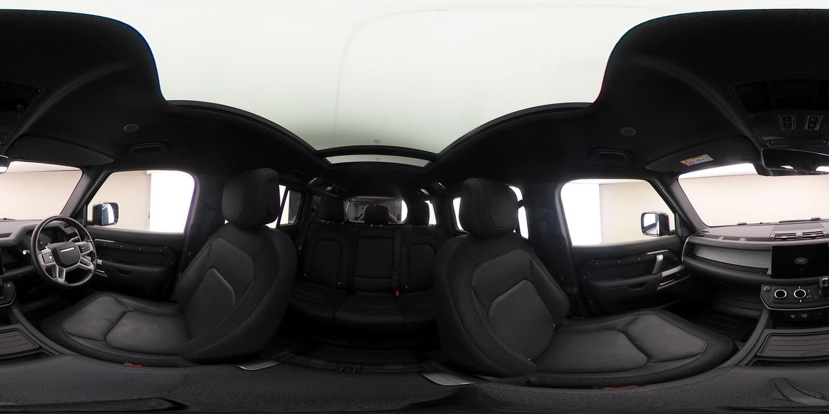 Used Land Rover Defender 110 2023 for sale - 77342456: Photo 44