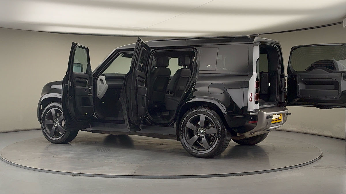 Used Land Rover Defender 110 2023 for sale - 77342456: Photo 45