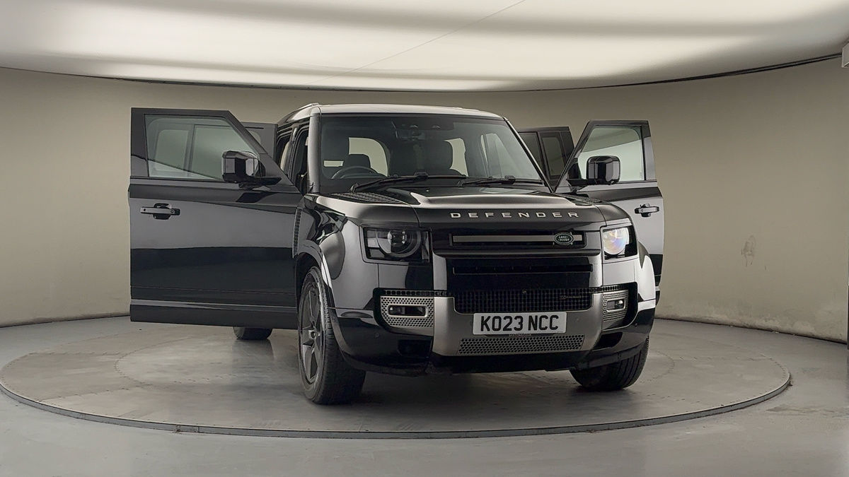 Used Land Rover Defender 110 2023 for sale - 77342456: Photo 52