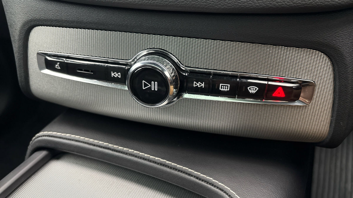 Used Volvo XC90 2021 for sale - 76106448: Photo 25