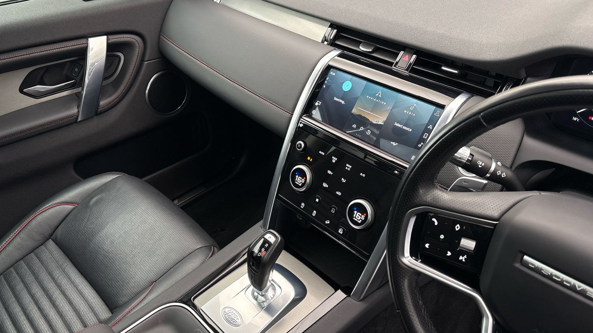 Used Land Rover Discovery Sport 2021 for sale - 76081582: Photo 18