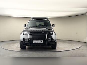 Used Land Rover Defender 110 2022 for sale - 77953666: Photo