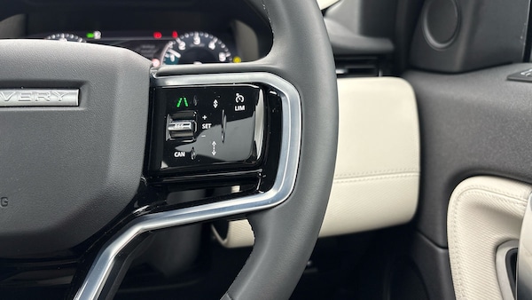 Used Land Rover Discovery Sport 2023 for sale - 76211100: Photo 14