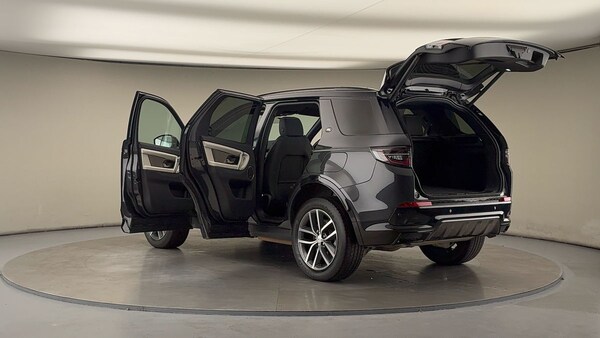 Used Land Rover Discovery Sport 2023 for sale - 76211100: Photo 43