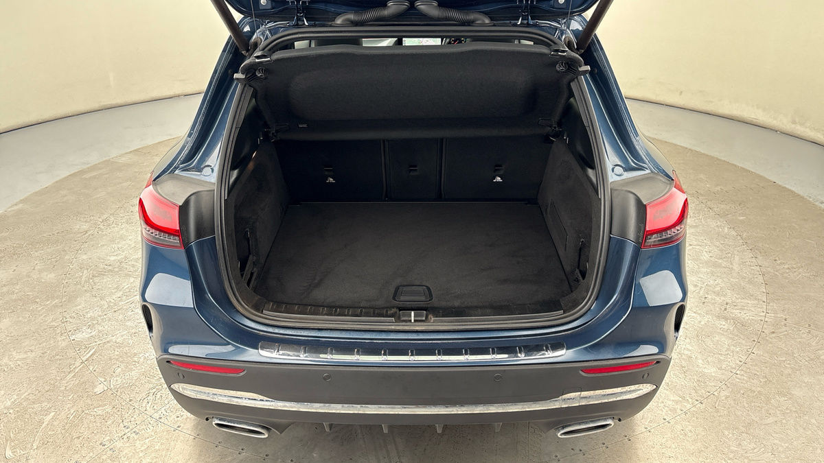 Used Mercedes-Benz GLA 2020 for sale - 76407260: Photo 11