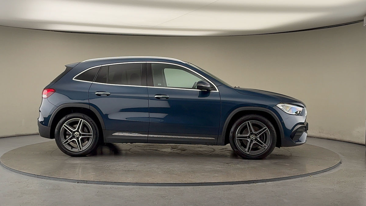 Used Mercedes-Benz GLA 2020 for sale - 76407260: Photo 36