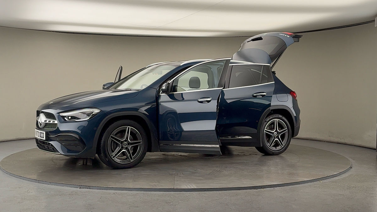 Used Mercedes-Benz GLA 2020 for sale - 76407260: Photo 48