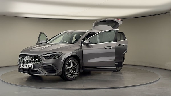 Used Mercedes-Benz GLA 2024 for sale - 76211099: Photo 51