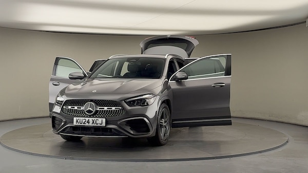 Used Mercedes-Benz GLA 2024 for sale - 76211099: Photo 52