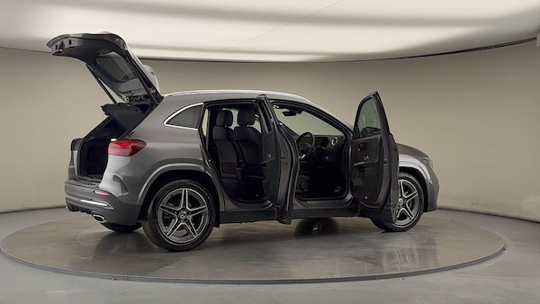 Used Mercedes-Benz GLA 2024 for sale - 76211099: Photo 59