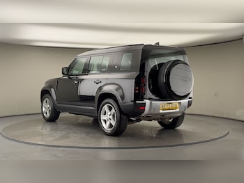 Used Land Rover Defender 110 2023 for sale - 78607995: Photo