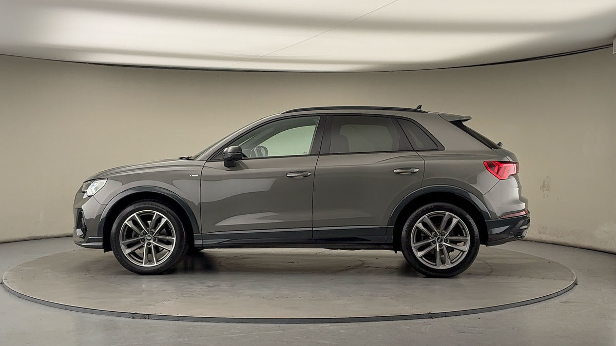 Used Audi Q3 2021 for sale - 77129241: Photo 27