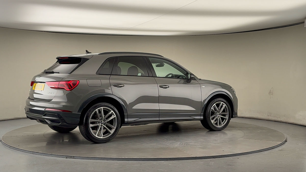 Used Audi Q3 2021 for sale - 77129241: Photo 38