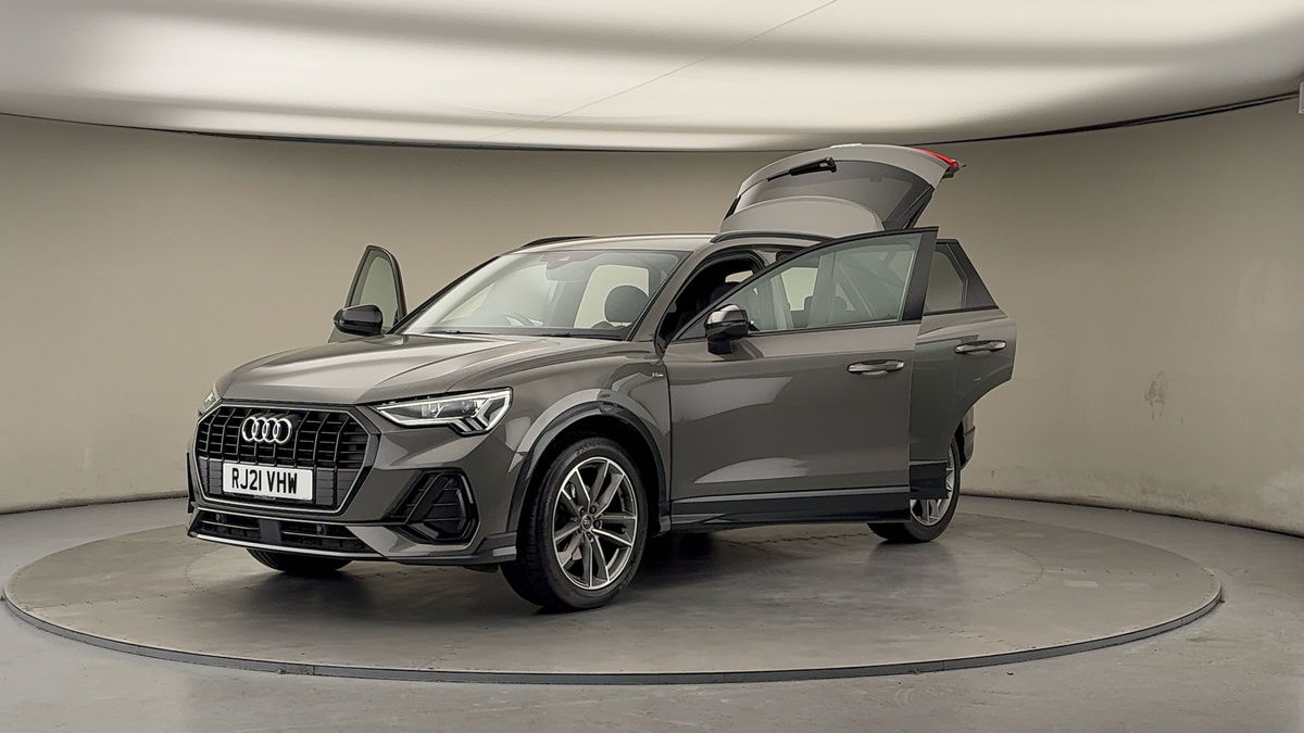 Used Audi Q3 2021 for sale - 77129241: Photo 49