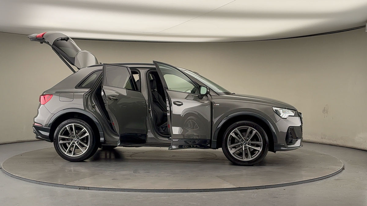 Used Audi Q3 2021 for sale - 77129241: Photo 55