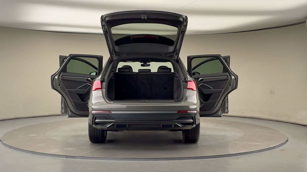 Used Audi Q3 2021 for sale - 77129241: Photo 60