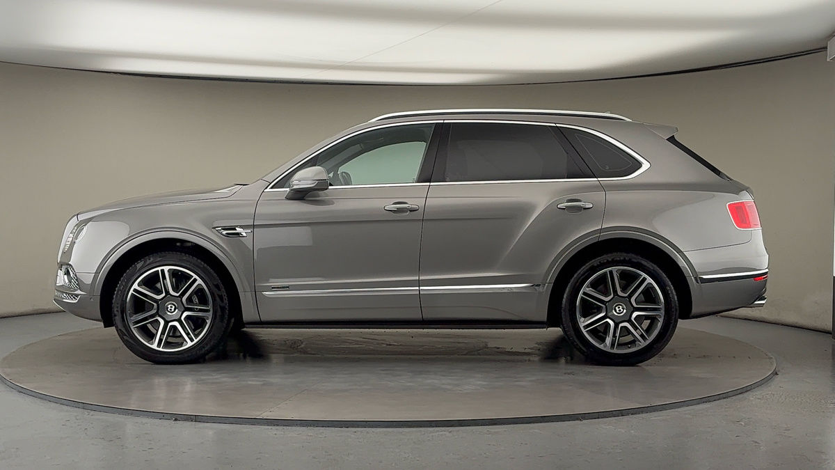 Used Bentley Bentayga 2018 for sale - 76559619: Photo 15
