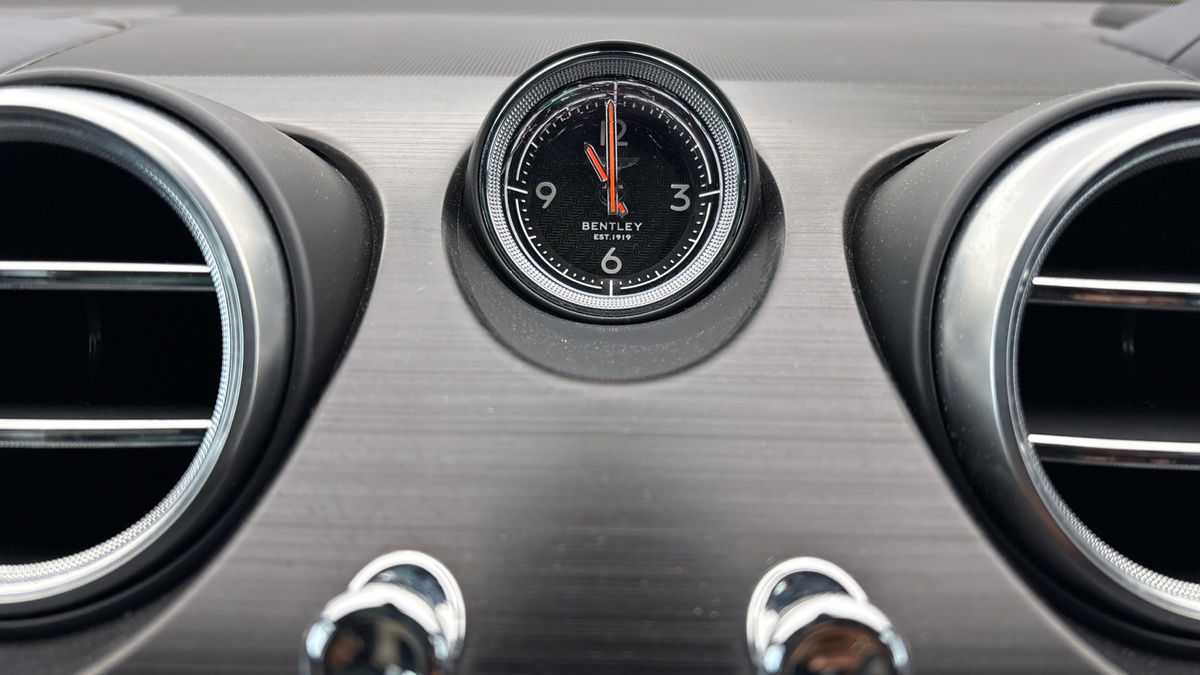 Used Bentley Bentayga 2018 for sale - 76559619: Photo 25