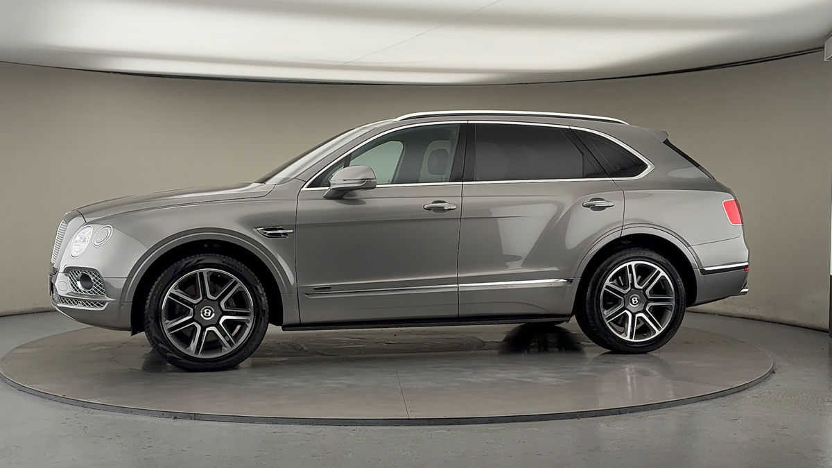 Used Bentley Bentayga 2018 for sale - 76559619: Photo 34