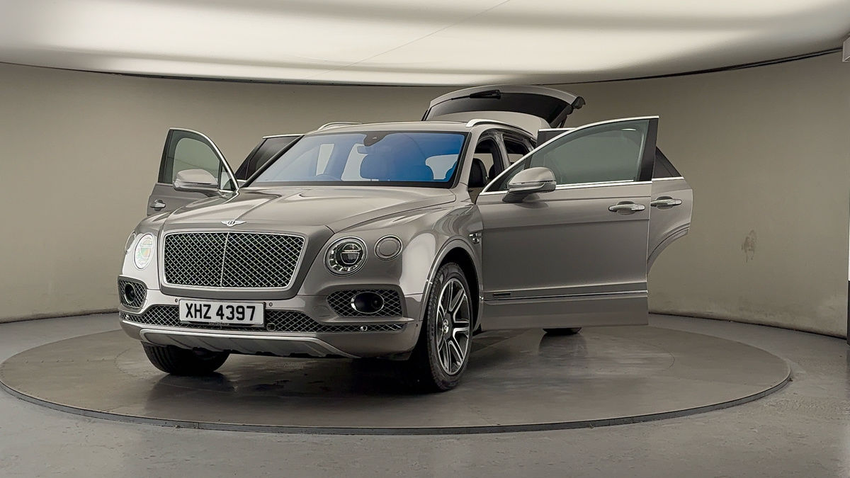 Used Bentley Bentayga 2018 for sale - 76559619: Photo 56