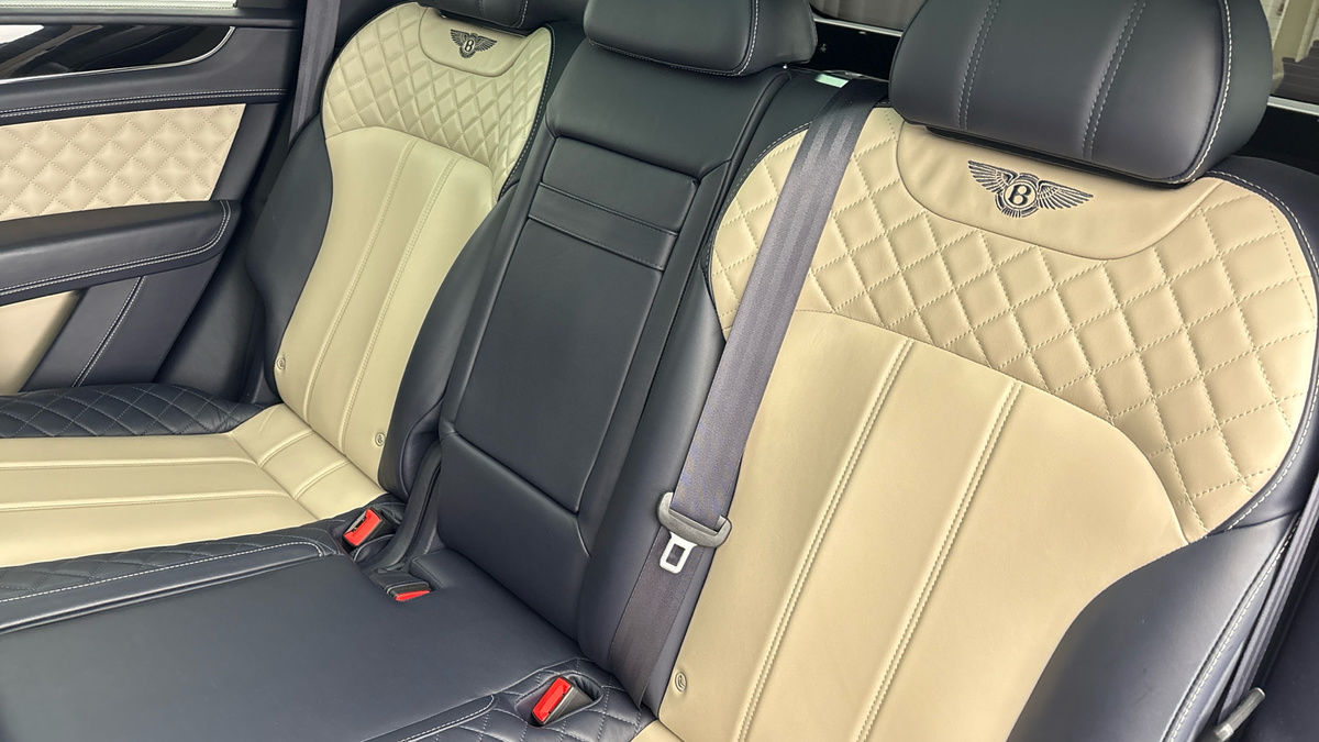 Used Bentley Bentayga 2018 for sale - 76559619: Photo 8