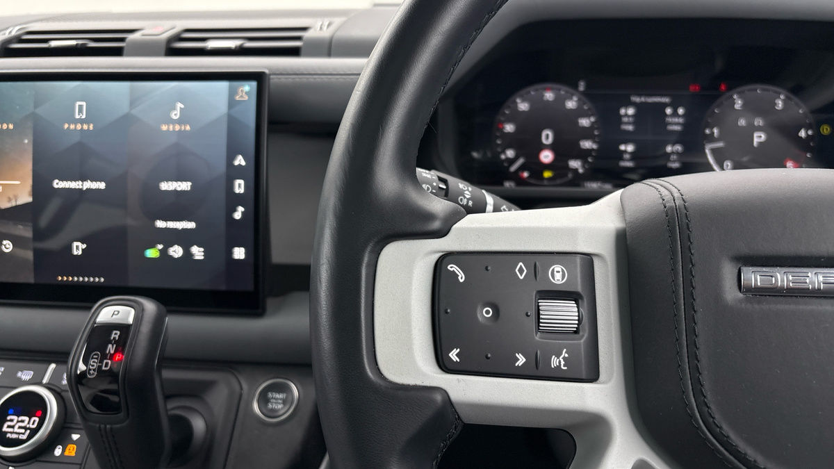 Used Land Rover Defender 130 2024 for sale - 76081589: Photo 13