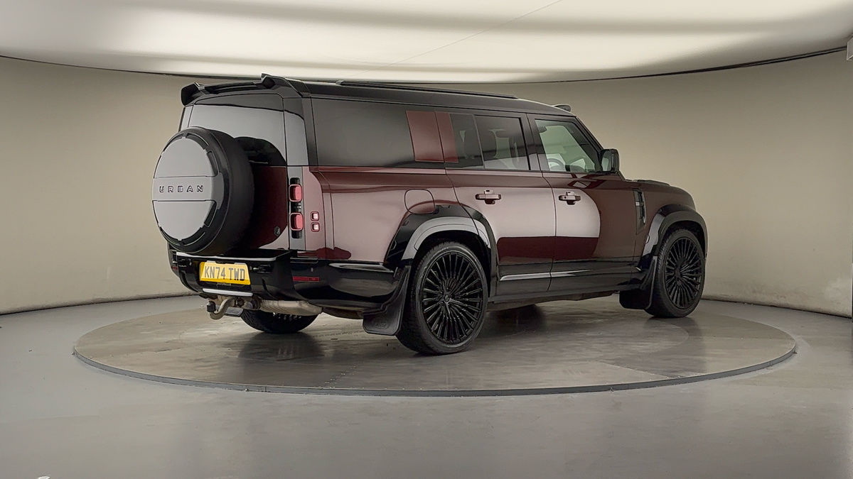 Used Land Rover Defender 130 2024 for sale - 76081589: Photo 21