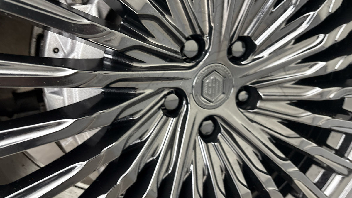 Used Land Rover Defender 130 2024 for sale - 76081589: Photo 27