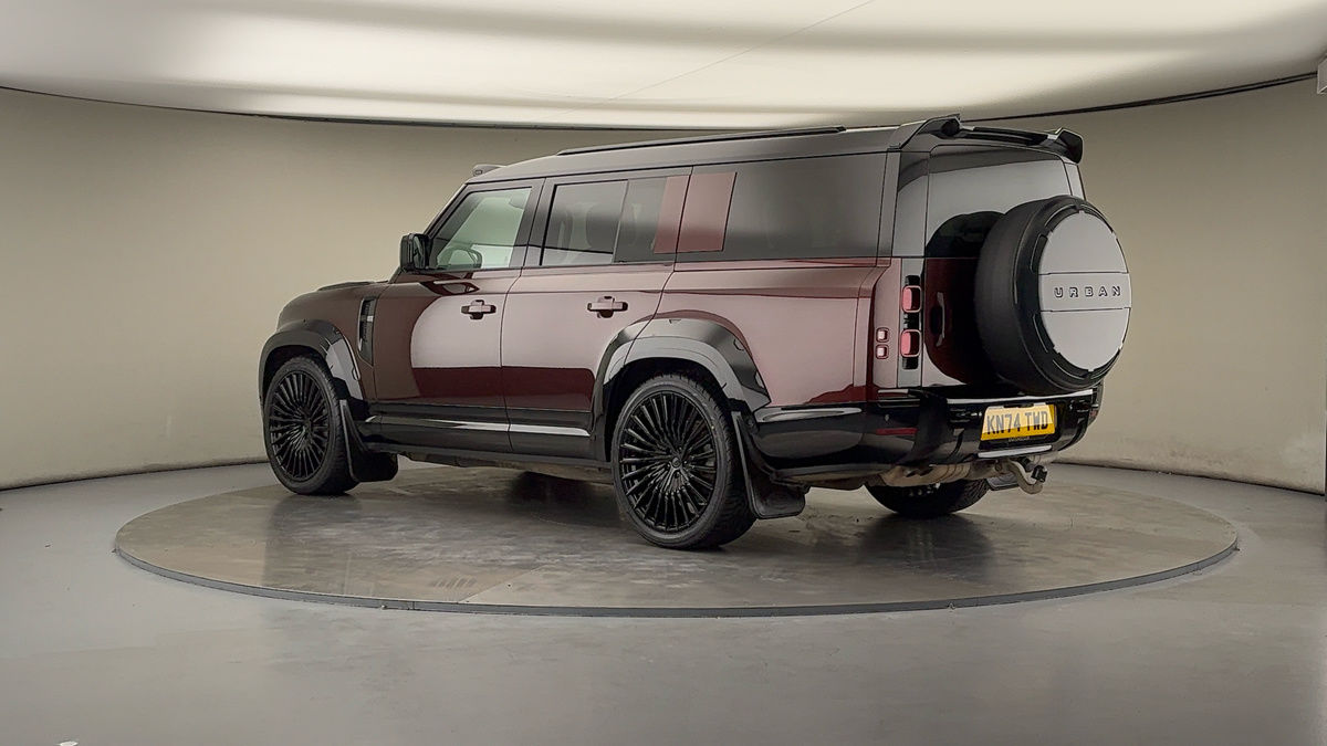 Used Land Rover Defender 130 2024 for sale - 76081589: Photo 31