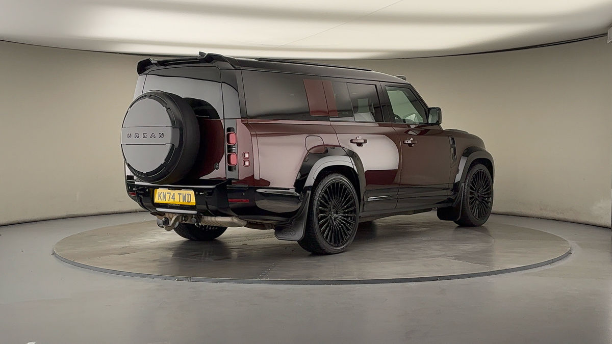 Used Land Rover Defender 130 2024 for sale - 76081589: Photo 45