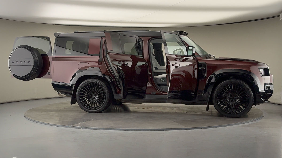 Used Land Rover Defender 130 2024 for sale - 76081589: Photo 61