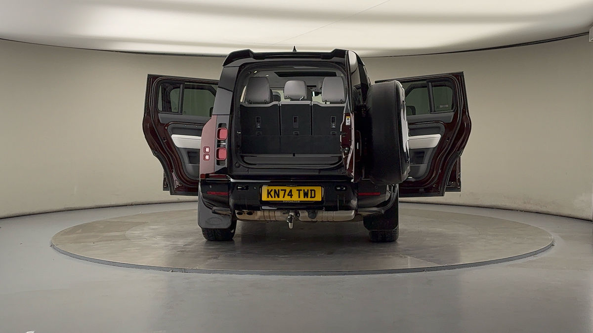 Used Land Rover Defender 130 2024 for sale - 76081589: Photo 66