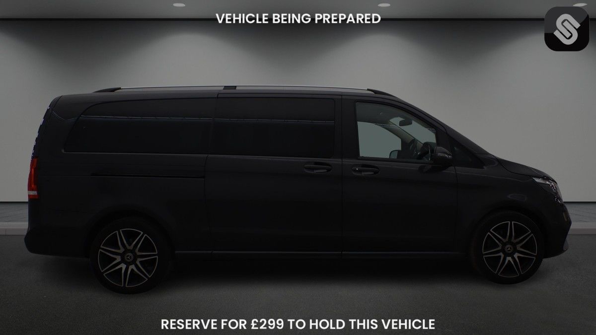 Used Mercedes-Benz V-Class 2024 for sale - 78213287: Photo 10