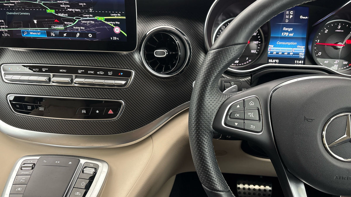 Used Mercedes-Benz V-Class 2024 for sale - 78213287: Photo 20