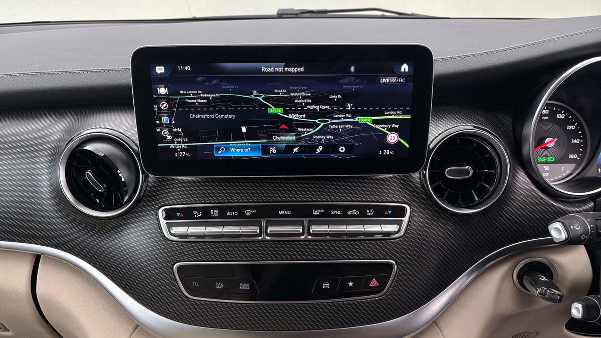 Used Mercedes-Benz V-Class 2024 for sale - 78213287: Photo 23