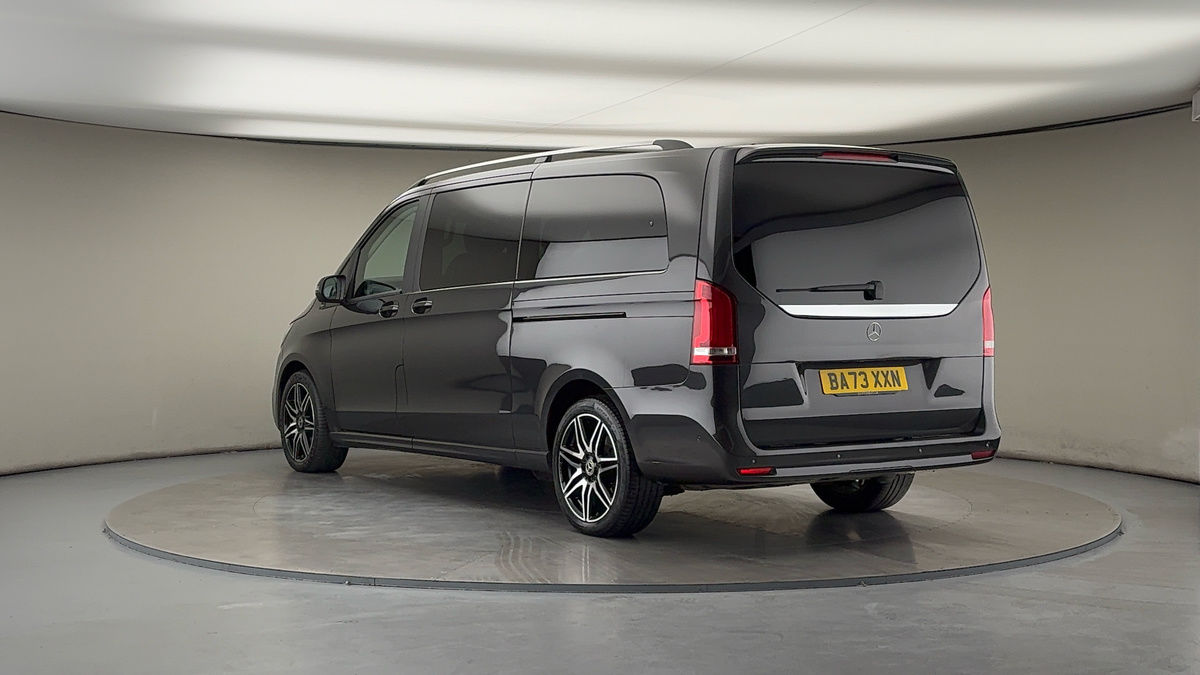 Used Mercedes-Benz V-Class 2024 for sale - 78213287: Photo 3