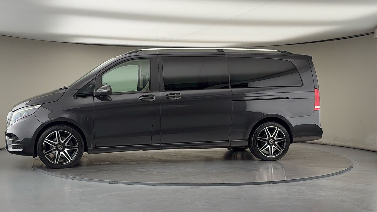 Used Mercedes-Benz V-Class 2024 for sale - 78213287: Photo 35