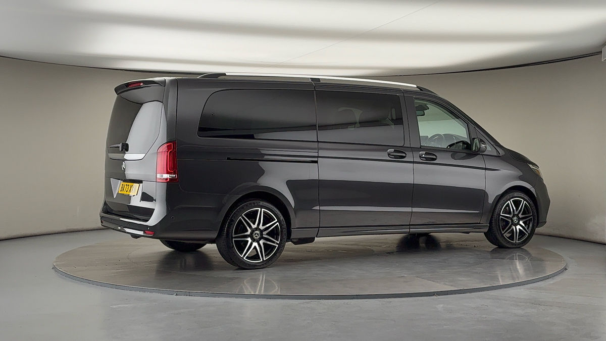 Used Mercedes-Benz V-Class 2024 for sale - 78213287: Photo 45