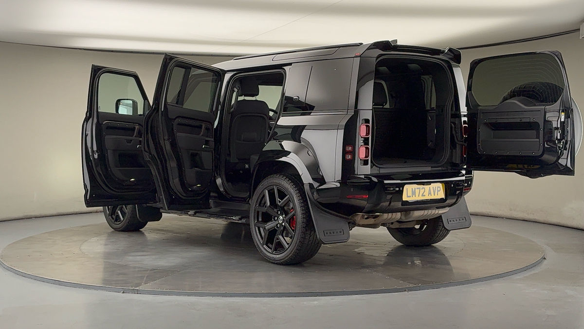 Used Land Rover Defender 110 2022 for sale - 76334549: Photo 100