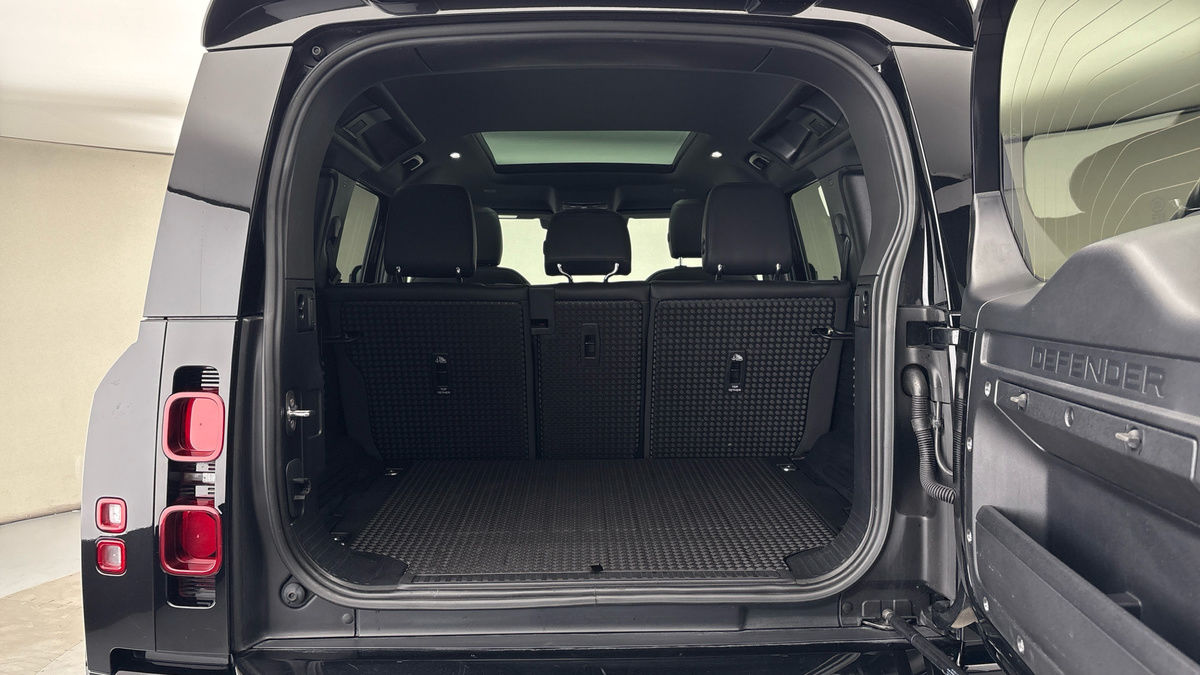 Used Land Rover Defender 110 2022 for sale - 76334549: Photo 21