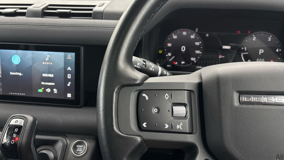 Used Land Rover Defender 110 2022 for sale - 76334549: Photo 26