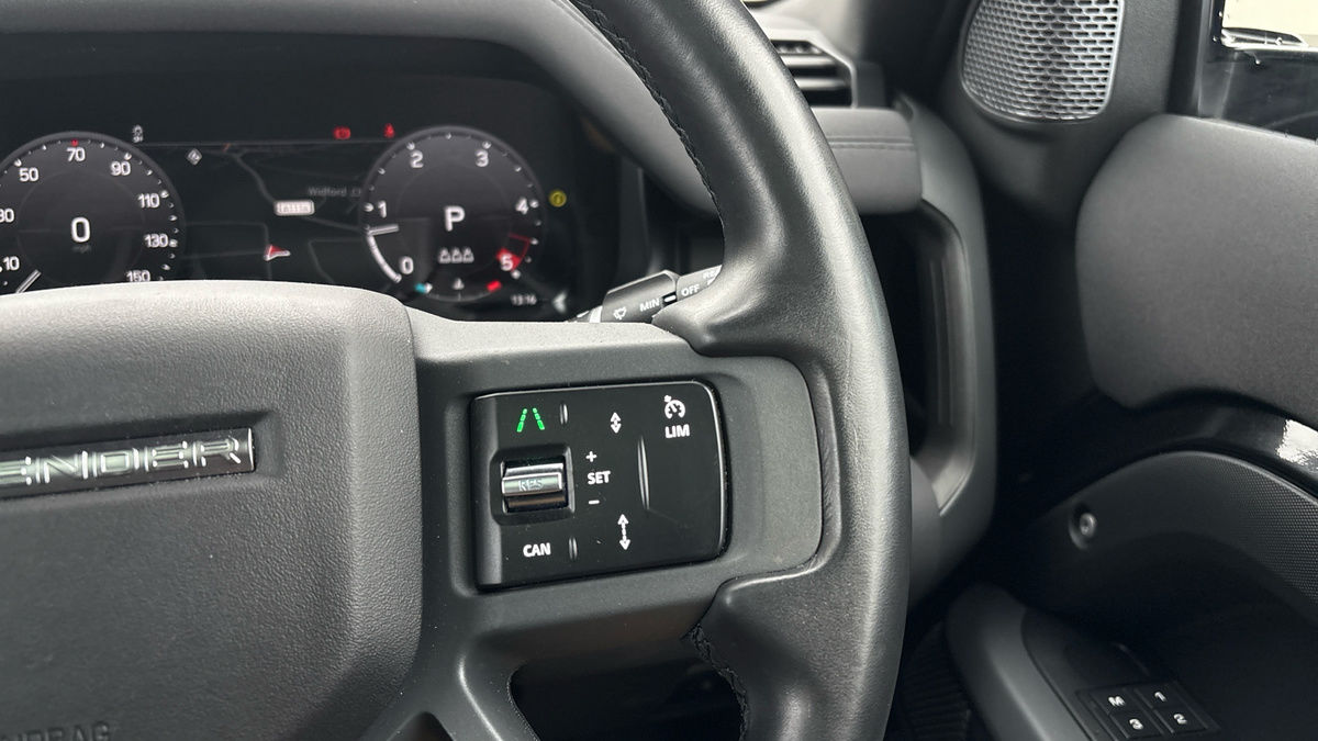 Used Land Rover Defender 110 2022 for sale - 76334549: Photo 28