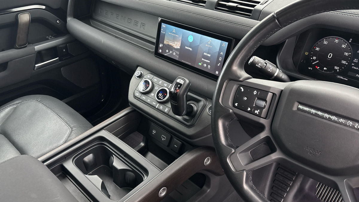 Used Land Rover Defender 110 2022 for sale - 76334549: Photo 36