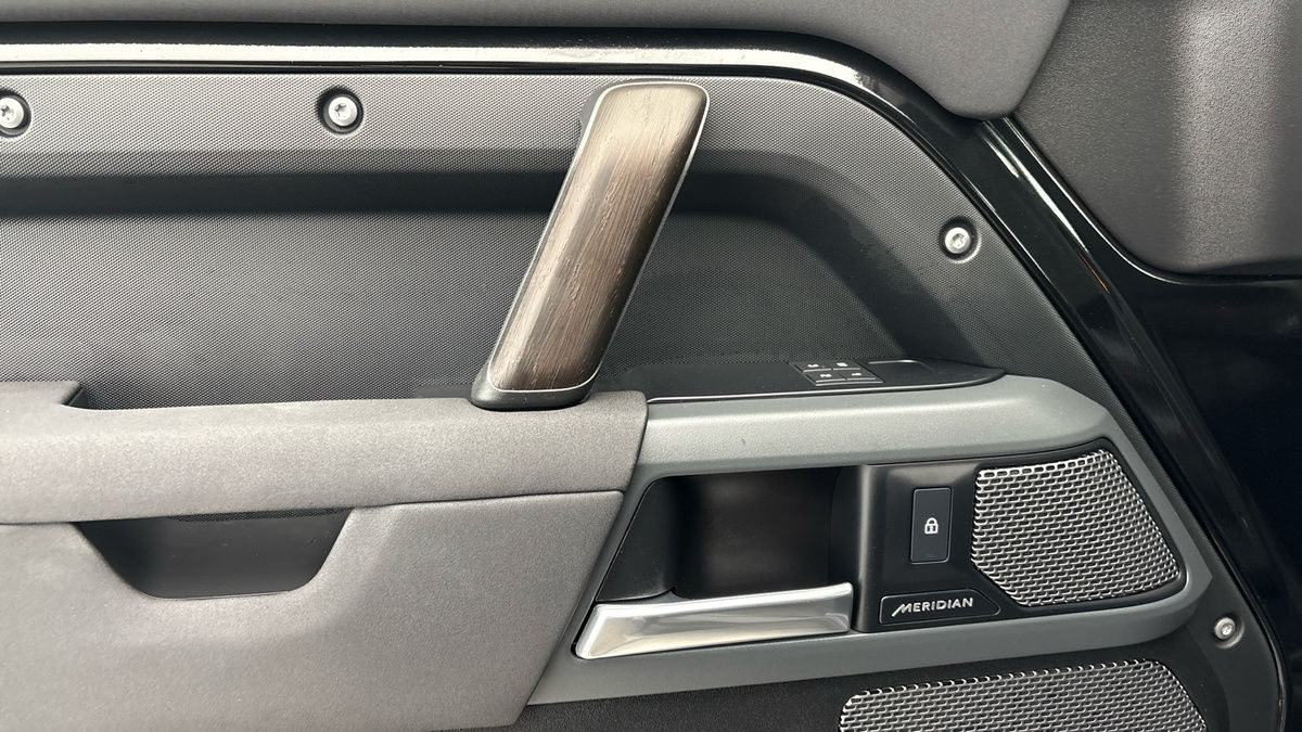 Used Land Rover Defender 110 2022 for sale - 76334549: Photo 38