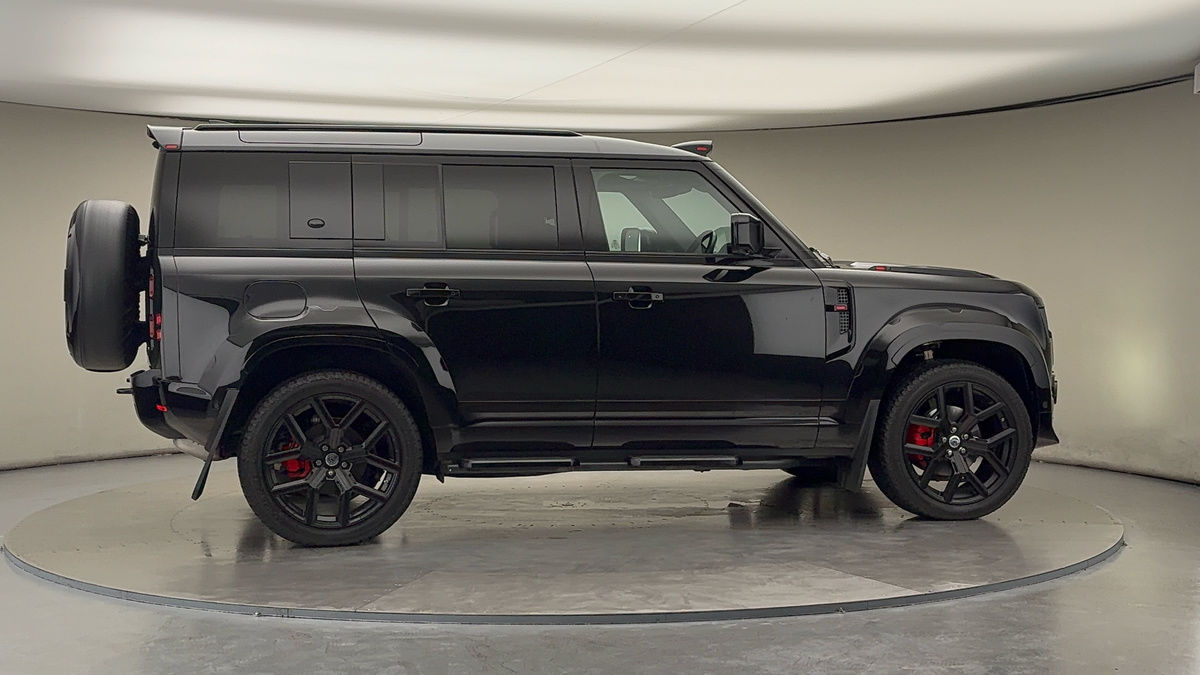 Used Land Rover Defender 110 2022 for sale - 76334549: Photo 86