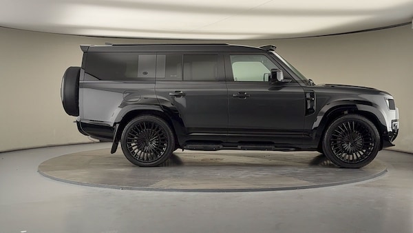 Used Land Rover Defender 130 2024 for sale - 76081571: Photo 16